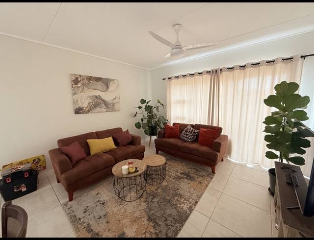 2 BEDROOM APARTMENT TO LET IN IZINGA